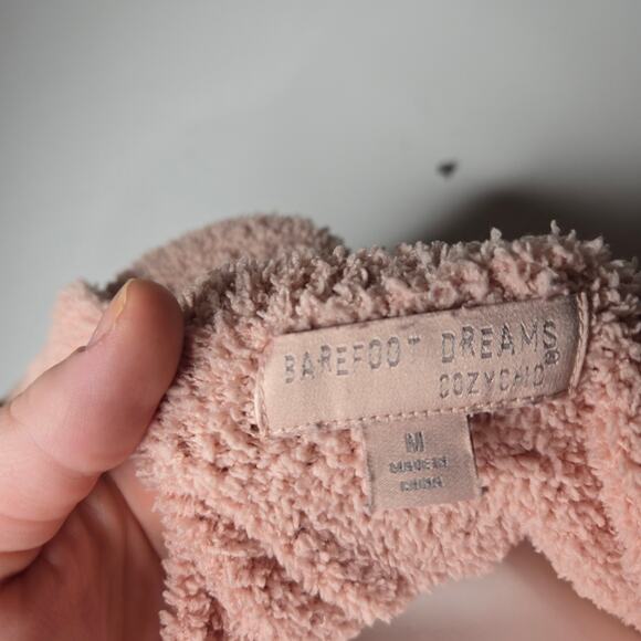 BAREFOOT DREAMS Crewneck Front Pocket Sherpa Sweater Light Pink Size Medium - Picture 9 of 15